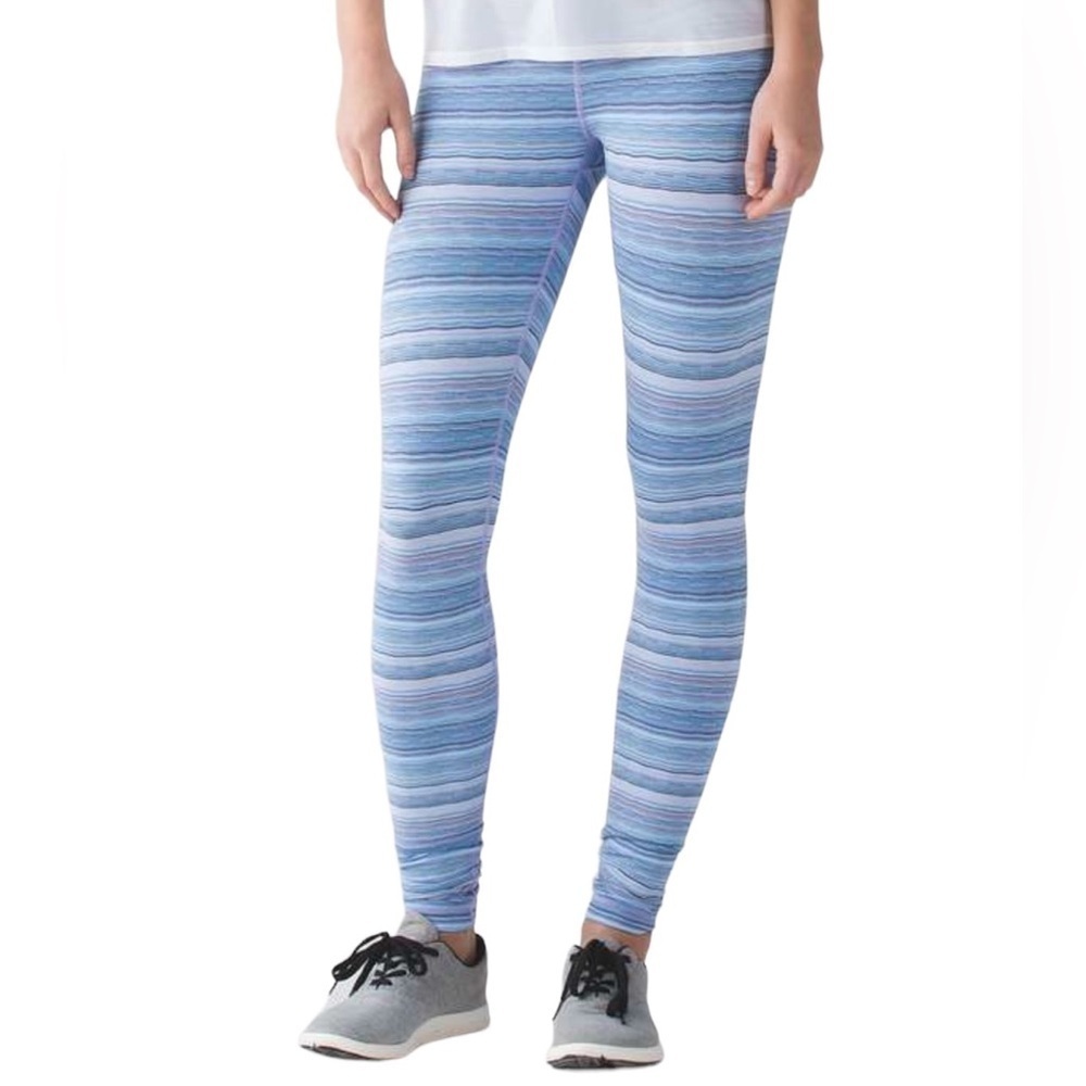 Lululemon Wunder Under Hi-Rise Pant Size 4 in Wave Twist Lilac Caspian Blue